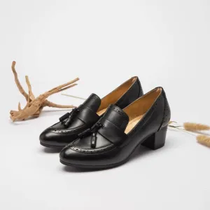 Full Grain Leather Almond Toe Tassel Brogue Loafers For Women In Black/Coffee